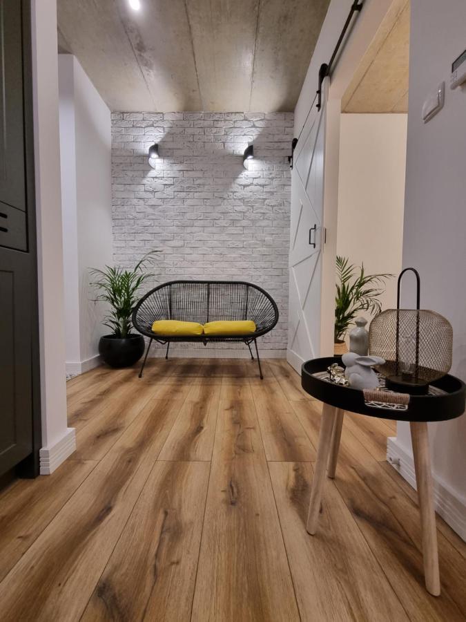 Apartament Wyspianski Sanok Bagian luar foto